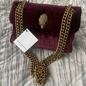 💄 Kurt Geiger Mini Kew Velvet Bag